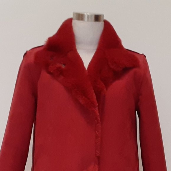 NWT VELVET BY GRAHAM & SPENCER MINA LUX FAUX FUR REVERSIBLE RED JACKET SIZE M - Picture 4 of 10